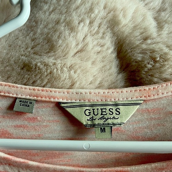 Guess Peplum Top Size M Pink Padded Shoulders Cap Sleeve Studded Shirt Womens - Picture 7 of 8